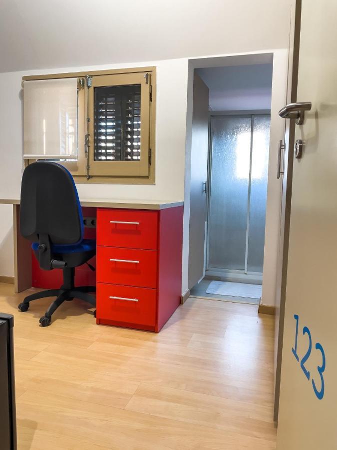 Apartament Leevin Student Barcelona Zewnętrze zdjęcie